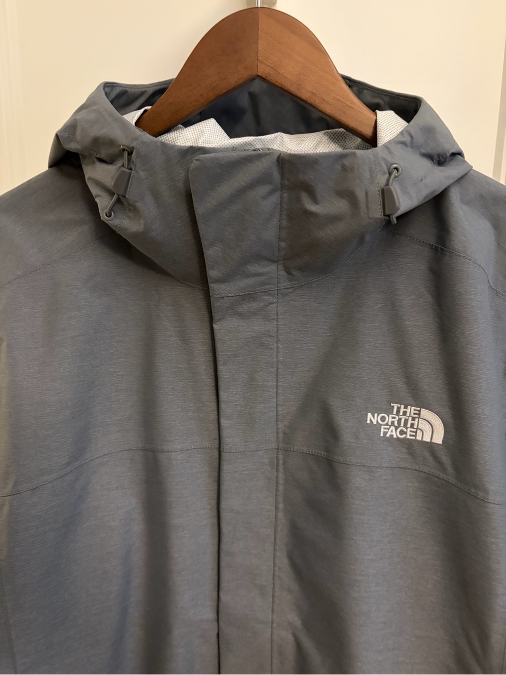 The North Face Venture 2 - Men's Slate Gray Hooded Rain Jacket